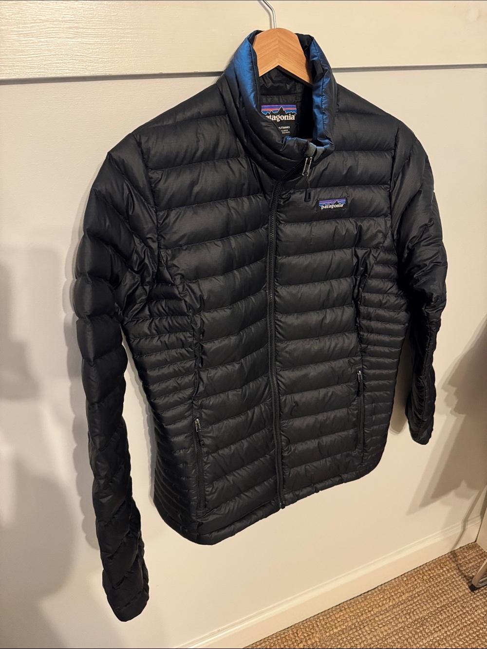 Patagonia Down Sweater Jacket Black Puffer Goose Down Lightweight Women’s Size L - Picture 3 of 8